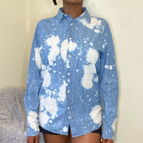 Blue and white button up - Picture 3 of 7